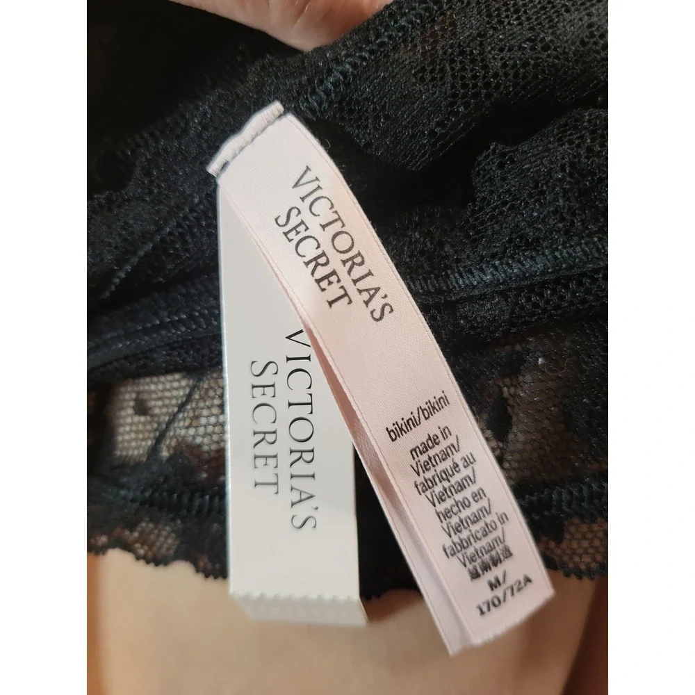 NWT Victorias Secret Black Lace Size Medium Bikini Panties